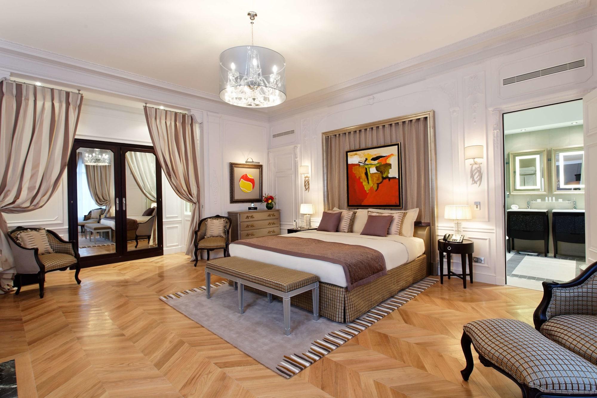 Hotel Majestic - Champs Elysées